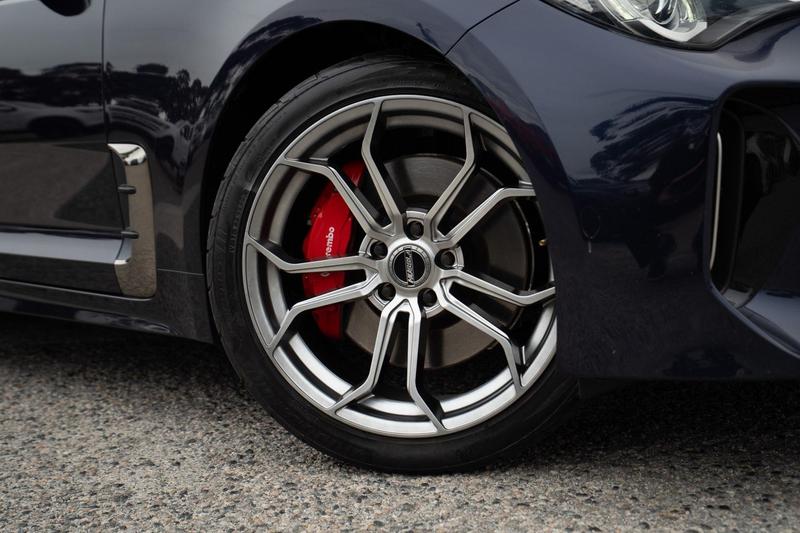 2019 Kia Stinger 330S CK photo 3