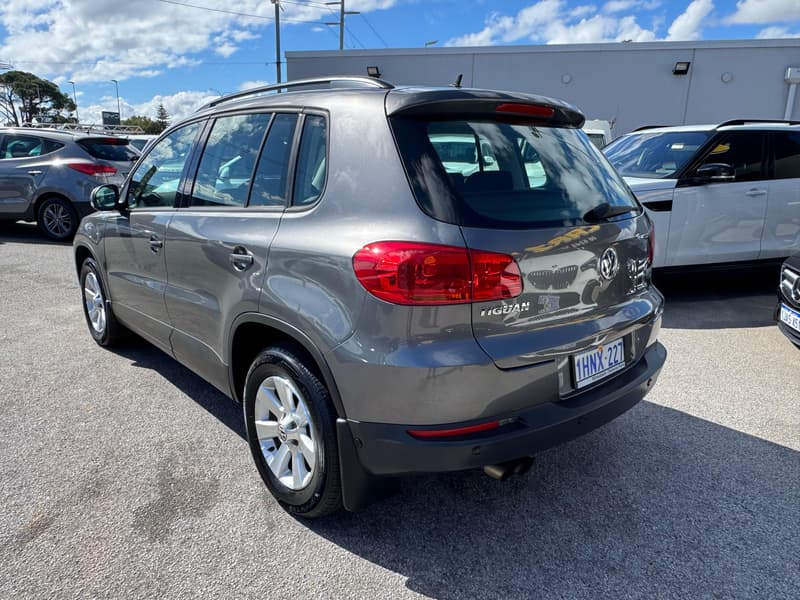 2013 Volkswagen Tiguan 132TSI Pacific 5N photo 3