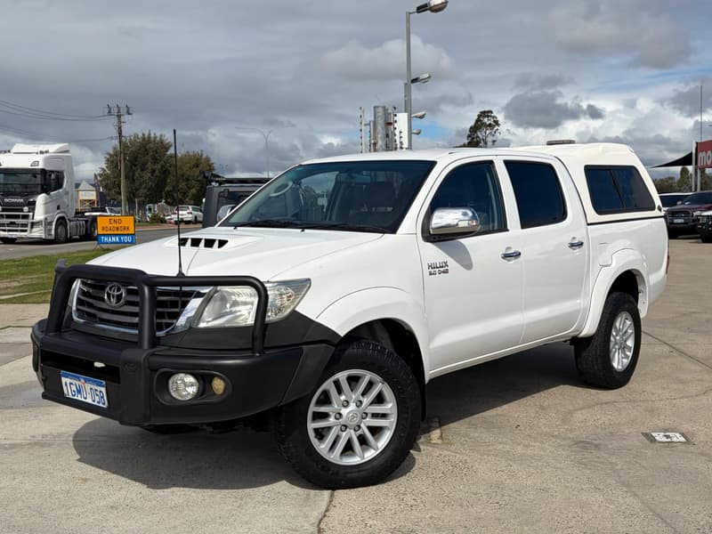 2012 Toyota Hilux SR5 KUN26R 4X4 — primary photo