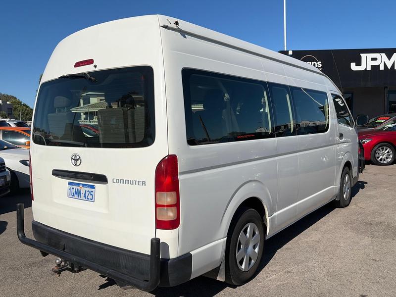 2018 Toyota Hiace COMMUTER KDH223R MY16 photo 4