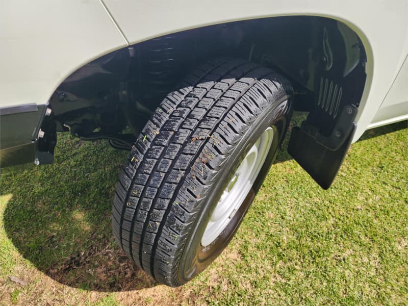 2021 Mitsubishi Triton GLX MR 4X4 photo 5
