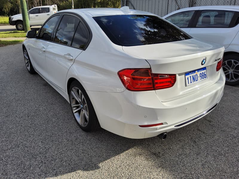 2015 BMW 3 20d SPORT LINE photo 4
