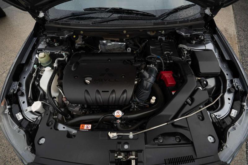 2017 Mitsubishi Lancer Black Edition CF photo 4