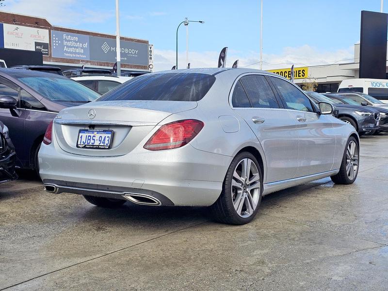 2020 Mercedes-Benz C-Class C300 Auto photo 4