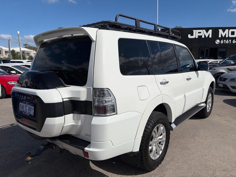 2016 Mitsubishi Pajero GLX LWB (4x4) NX MY17 photo 4