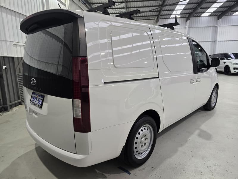 2022 Hyundai STARIA LOAD US4.V1 photo 4