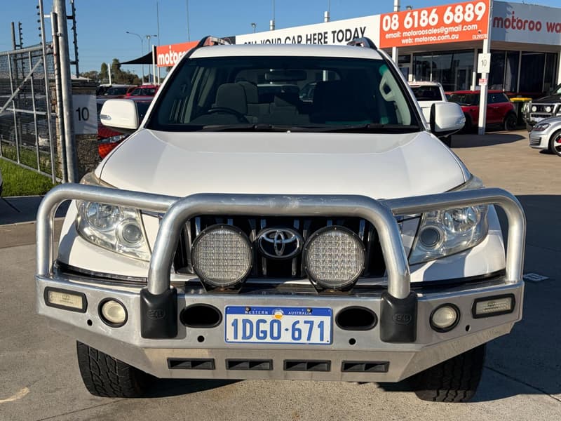 2010 Toyota Landcruiser Prado SX KDJ155R photo 2
