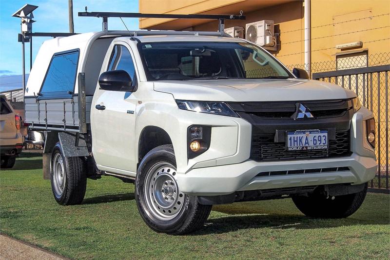 2021 Mitsubishi Triton GLX MR 4X4 — primary photo