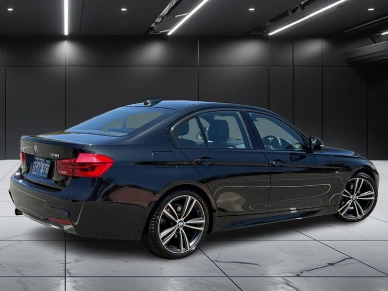 2016 BMW 3 Series 318i M Sport F30 LCI photo 4