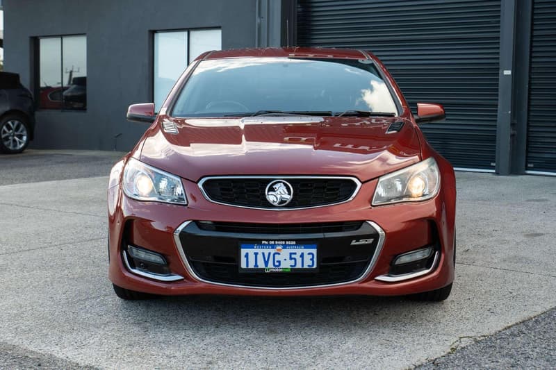 2015 Holden Commodore SS VF Series II photo 3