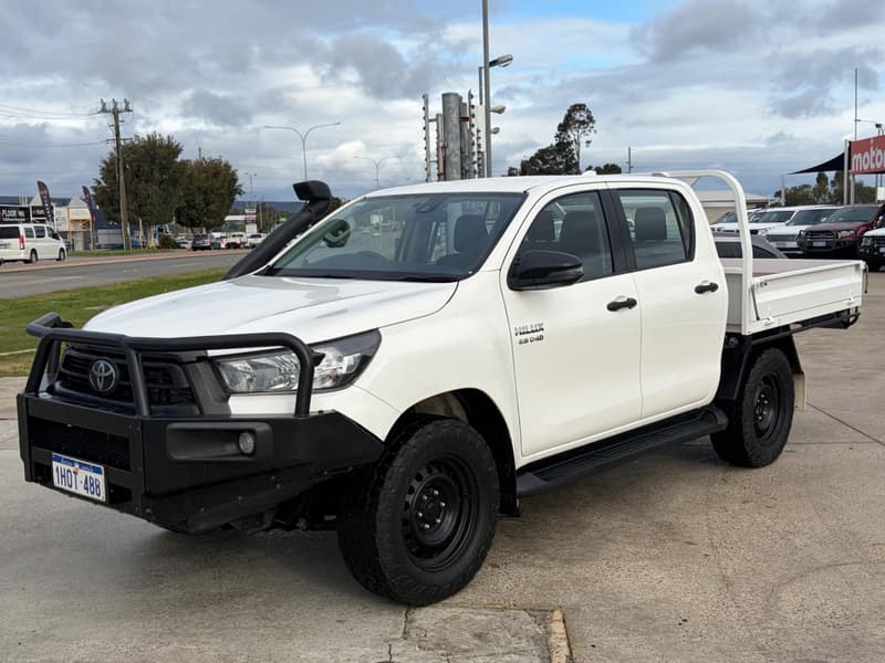 2022 Toyota Hilux SR GUN126R 4X4 — primary photo
