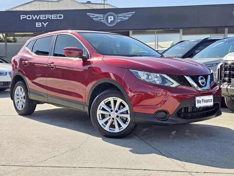 2017 Nissan QASHQAI ST J11 Auto — primary photo