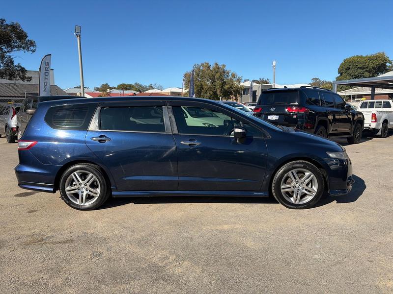 2010 Honda Odyssey LUXURY RB 4th Gen photo 3