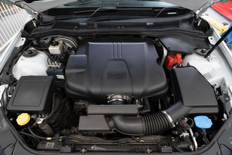 2013 Holden Commodore SV6 VF photo 5