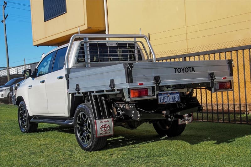 2020 Toyota Hilux SR5 GUN126R 4X4 photo 2