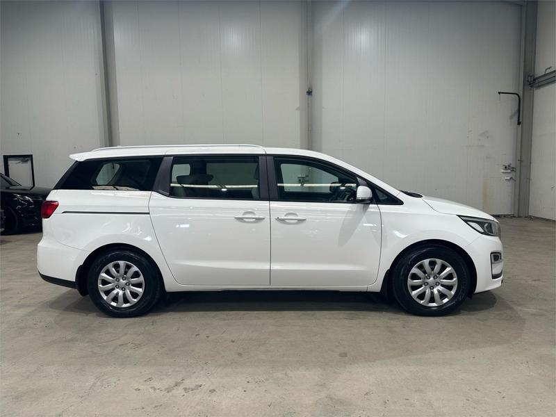 2019 Kia Carnival S YP photo 4