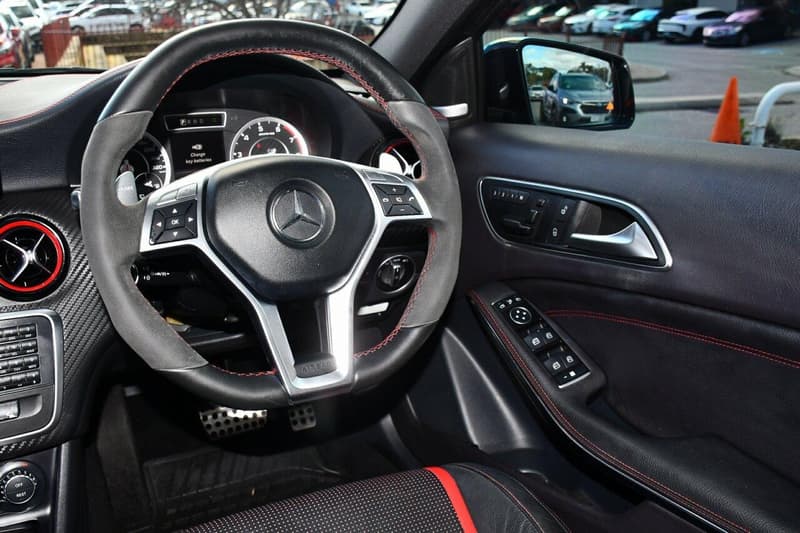 2015 Mercedes-Benz A-Class A45 AMG W176 photo 5
