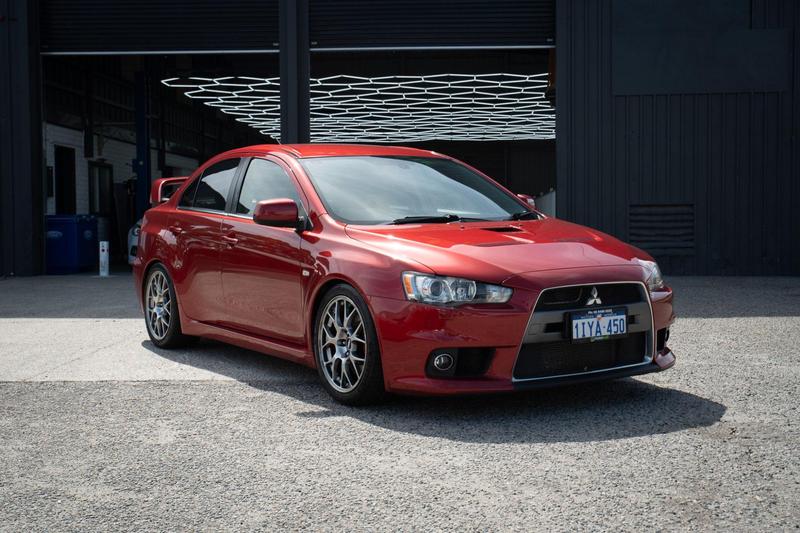 2009 Mitsubishi Lancer Evolution MR CJ photo 3