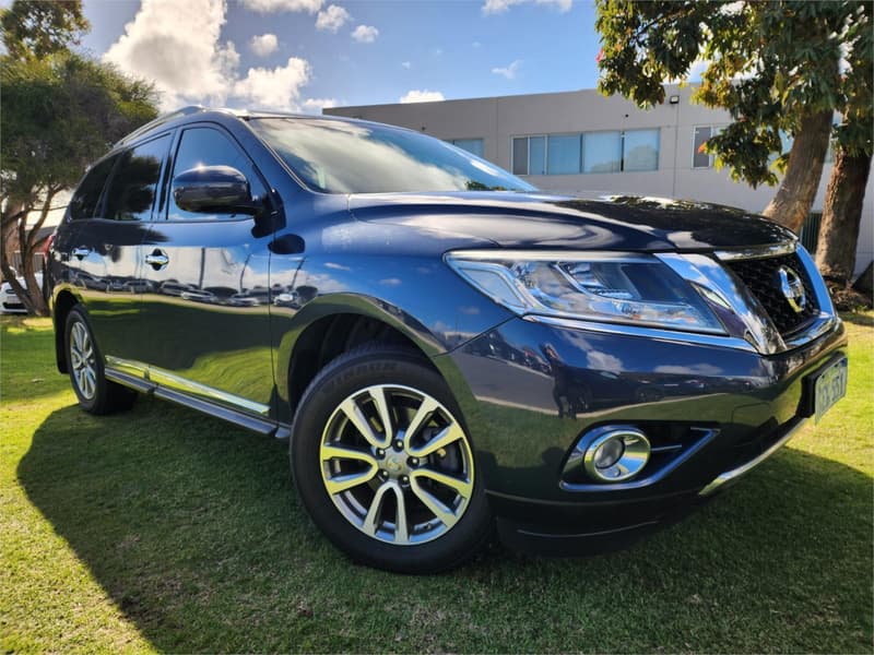 2016 Nissan Pathfinder ST-L (4x2) R52 MY15 UPGRADE — primary photo