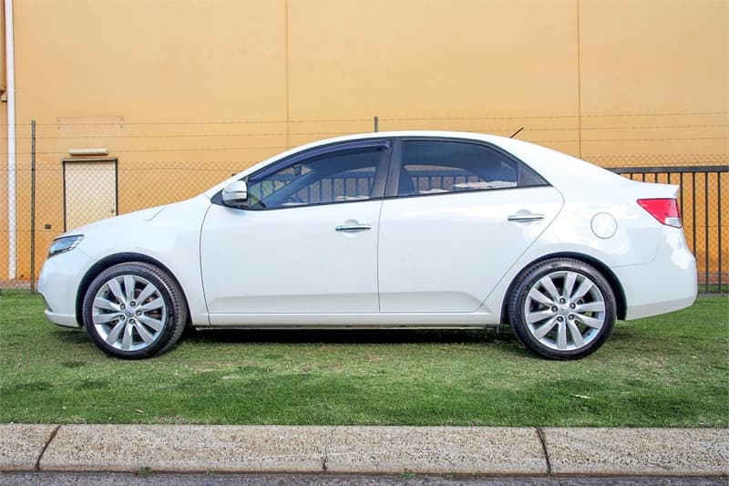 2012 Kia Cerato SLi TD MY12 photo 4