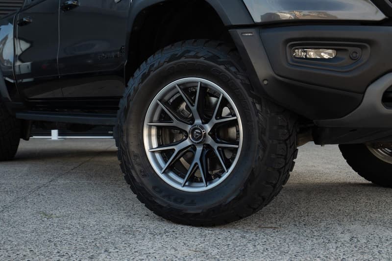 2024 Ram 1500 TRX DT 4X4 photo 2