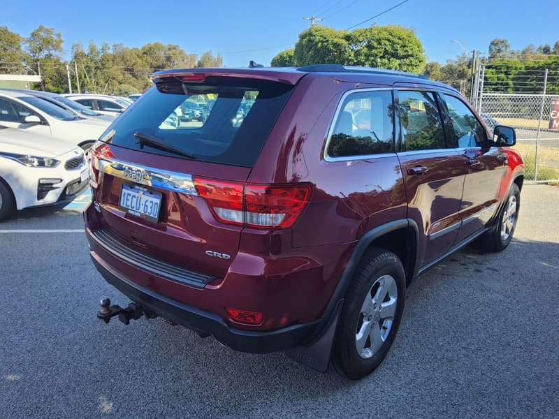 2012 Jeep GRAND CHEROKEE LAREDO (4x4) 3 YEAR WARRANTY photo 4