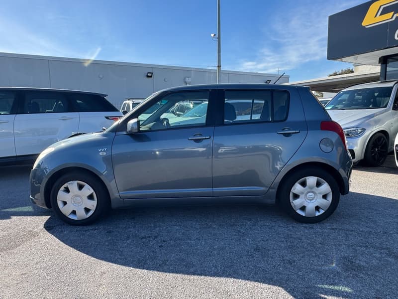 2006 Suzuki SWIFT - photo 2