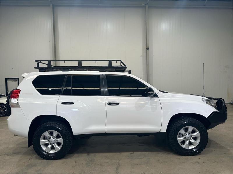 2012 Toyota Landcruiser Prado GX KDJ150R photo 3