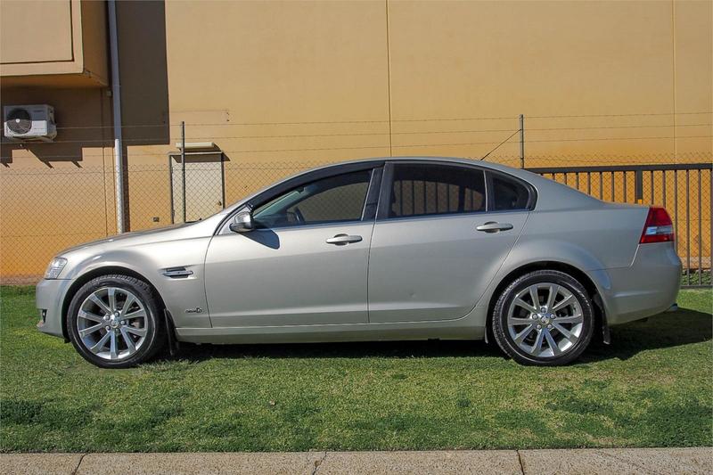 2011 Holden Berlina INTERNATIONAL VE II photo 4