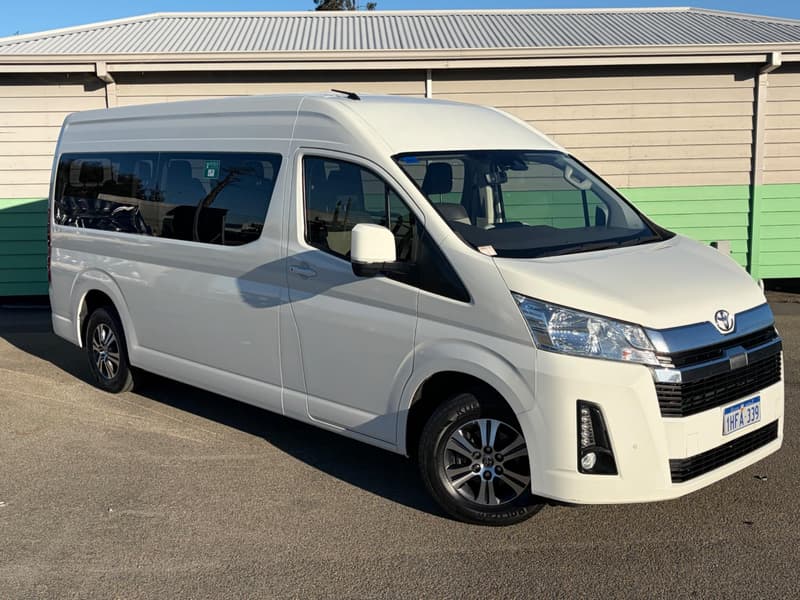 2020 Toyota Hiace Commuter GL GDH322R ELWB High Roof — primary photo