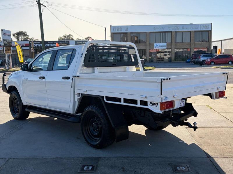 2022 Toyota Hilux SR GUN126R 4X4 photo 5