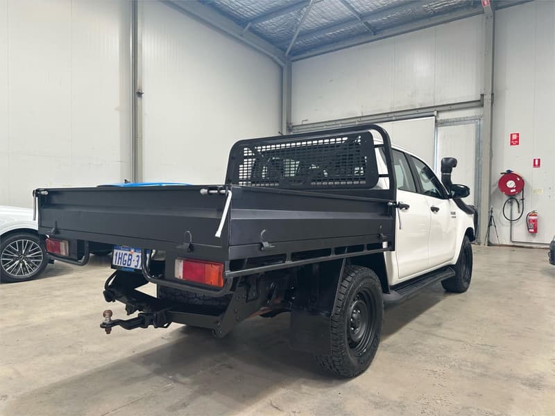 2020 Toyota Hilux SR GUN126R 4X4 photo 5