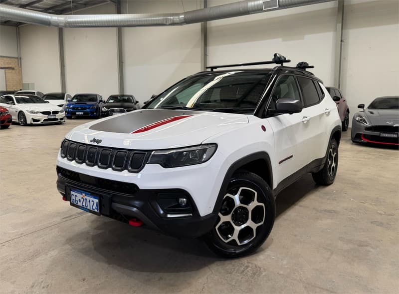 2022 Jeep Compass Trailhawk M6
