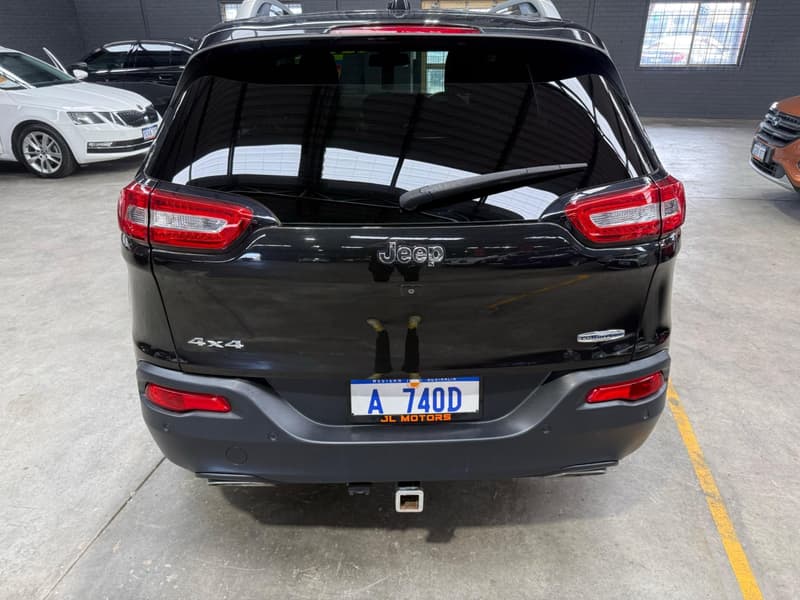 2015 Jeep Cherokee Longitude KL photo 5