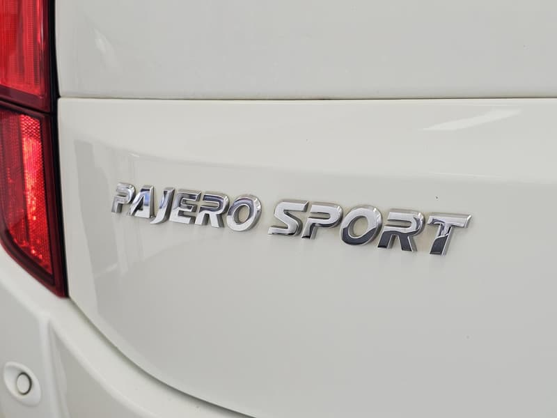 2019 Mitsubishi Pajero Sport Exceed QE Auto 4x4 MY19 photo 3
