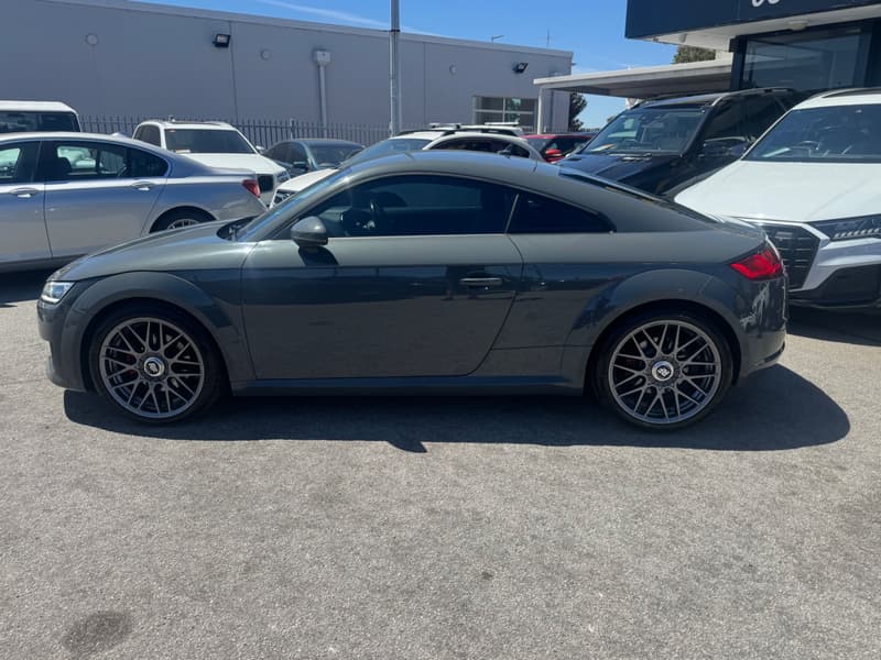 2015 Audi TT 2.0 TFSI SPORT photo 2