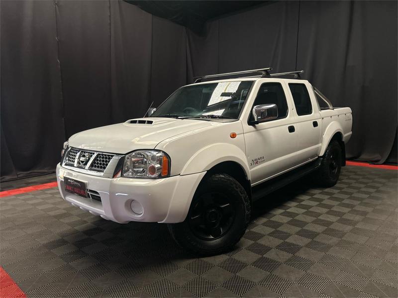 2012 Nissan Navara ST-R D22 4X4 photo 4