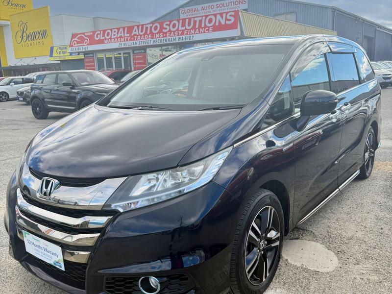 2017 Honda Odyssey (HYBRID) RC photo 2