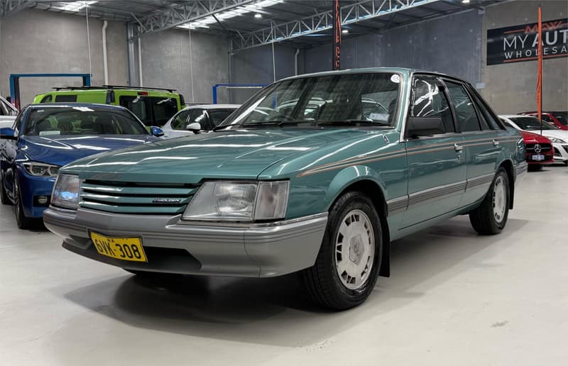 1985 Holden Berlina VK photo 3