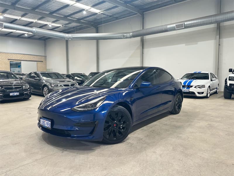 2021 Tesla Model 3 Standard Range Plus — primary photo