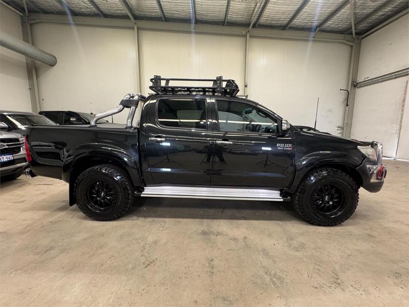 2012 Toyota Hilux SR5 KUN26R 4X4 photo 4