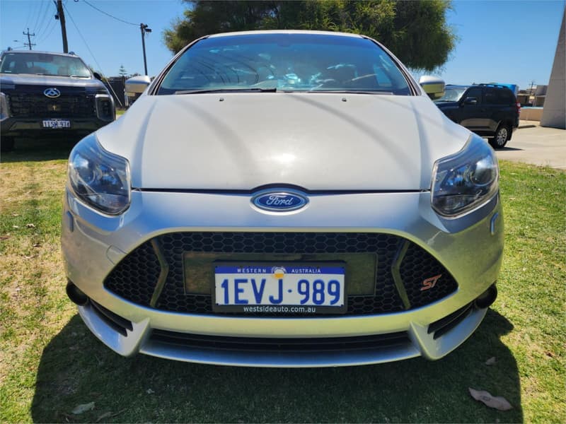 2013 Ford Focus ST LW MKII photo 3