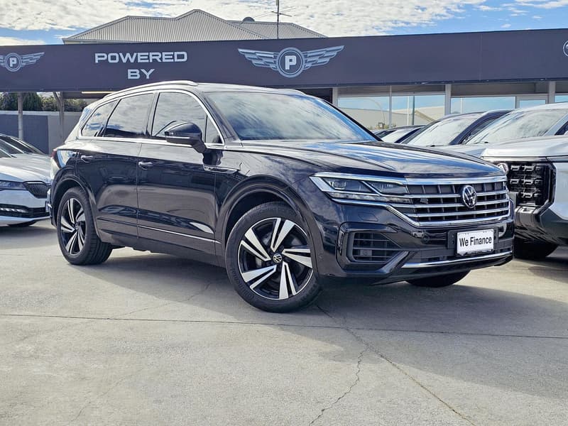 2022 Volkswagen Touareg 210TDI R-Line CR Auto 4MOTION MY22 — primary photo