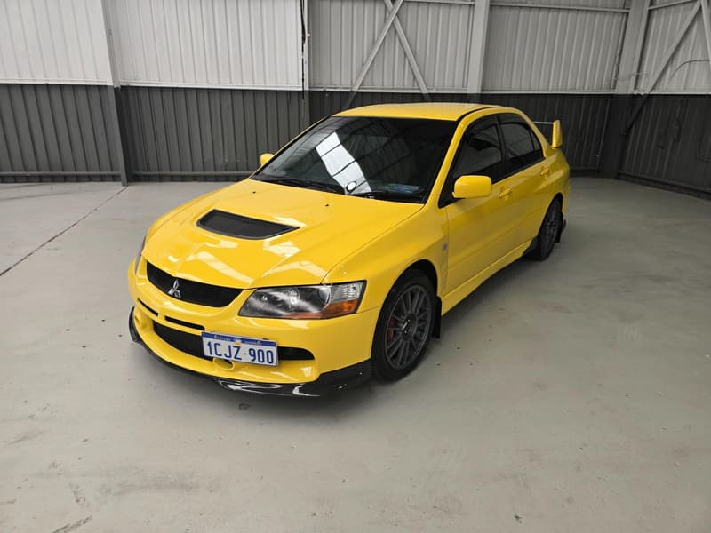 2006 Mitsubishi Lancer Evolution IX CY photo 3