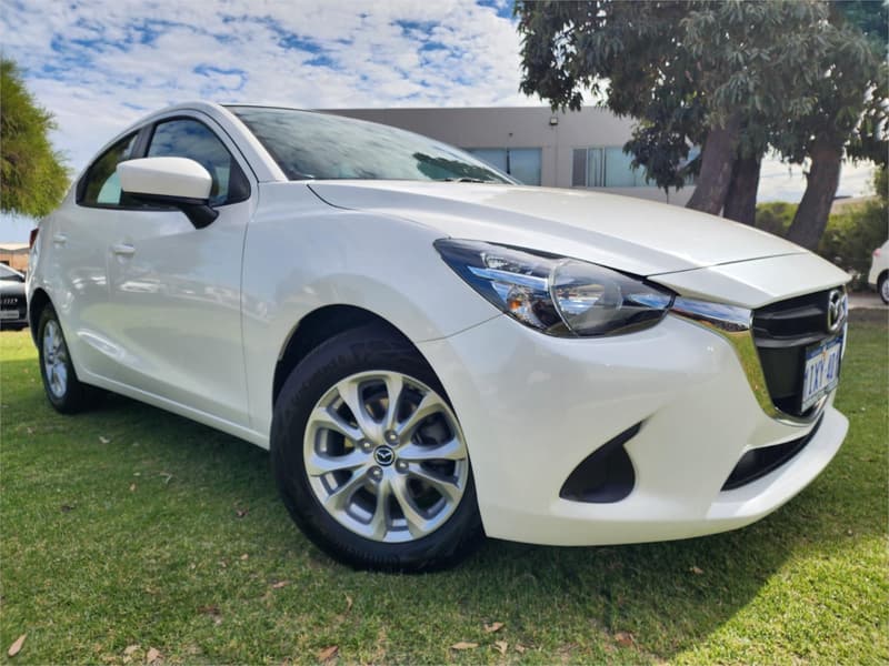2016 Mazda 2 Maxx DL Series