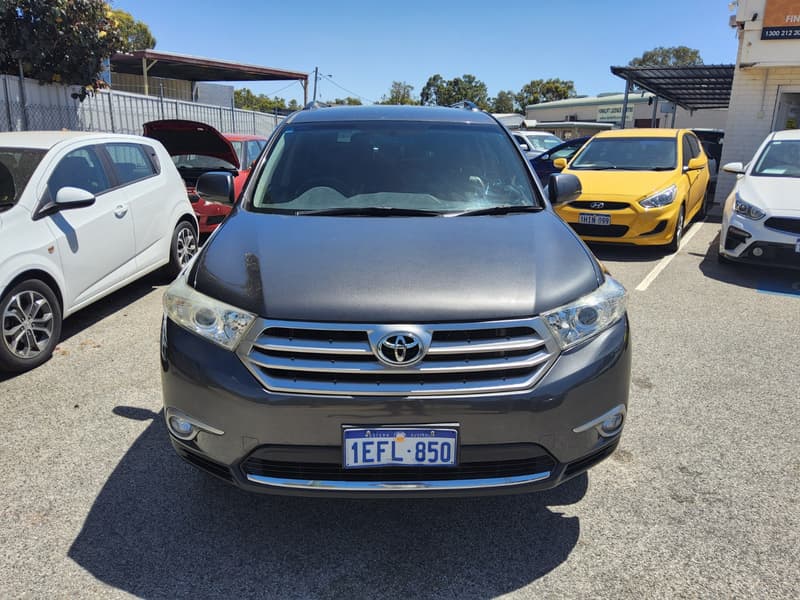 2013 Toyota KLUGER ALTITUDE (FWD) 7 SEAT *3-5 YEARS WARRANTY* photo 2