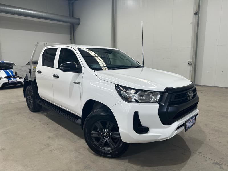 2023 Toyota Hilux Workmate GUN125R 4X4 photo 3
