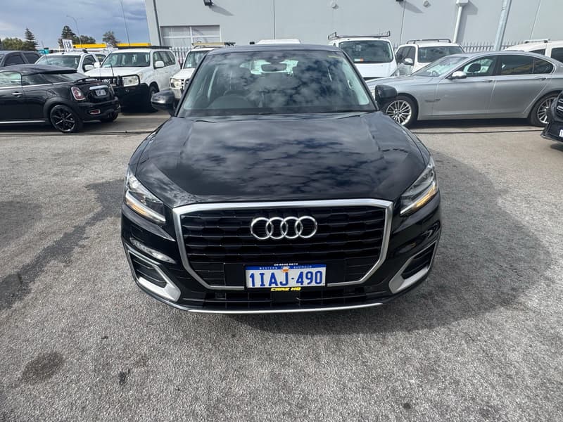 2017 Audi Q2 design GA photo 5