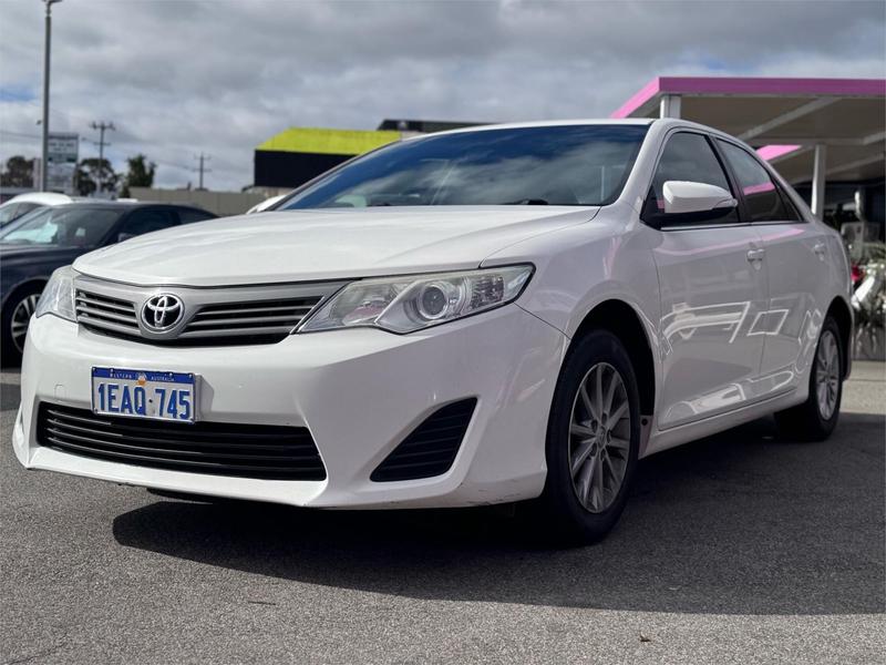 2011 Toyota Camry Altise ASV50R photo 3