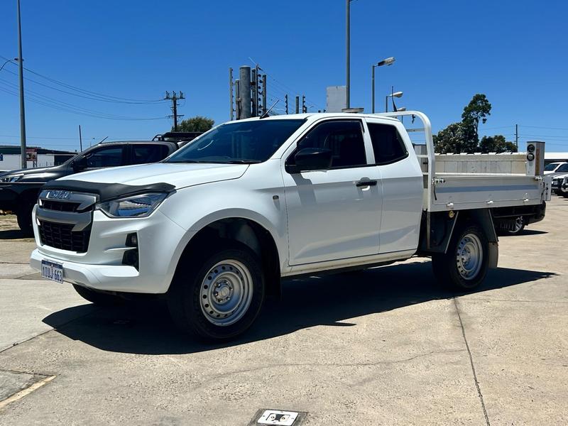 2021 Isuzu D-MAX SX High Ride Rear Wheel Drive photo 3